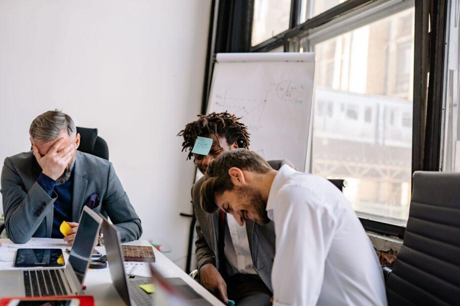 Illustration of How A Better Understanding Of Workplace Meeting Humor Changes The Way People See It