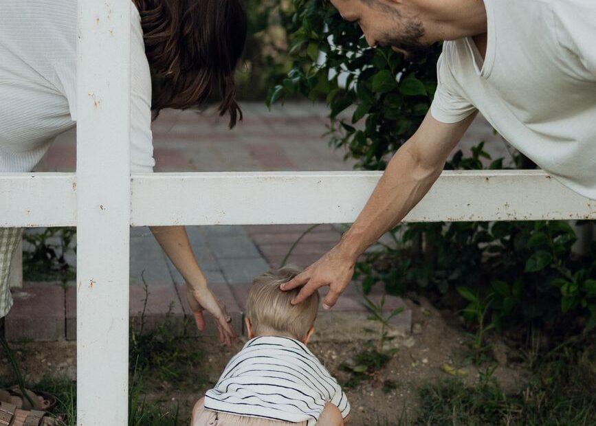 Illustration of Why Funny Parenting Moments Isn't As Straightforward As It First Looks